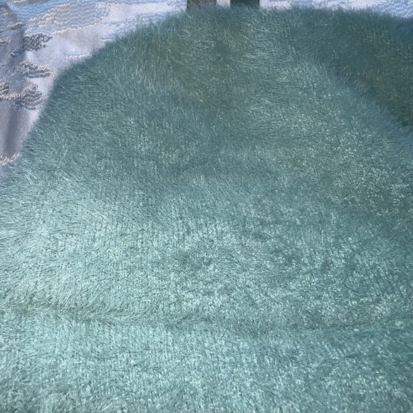 Whitney Simmons Eyelash Knit Shorts and Bandeau Set (Leaf Green) - Picture 7 of 8